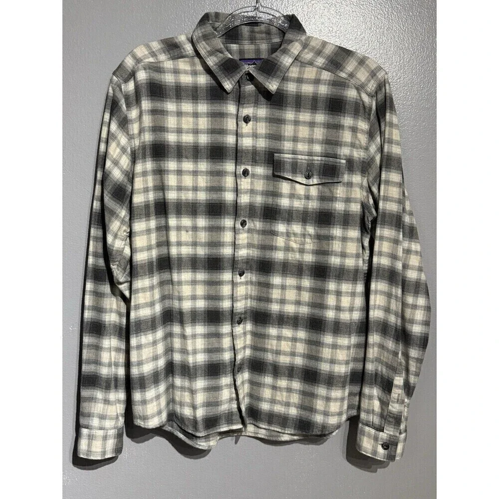 Patagonia Flannel Shirt Men S  GRAY COLOR  Lightweight Plaid 100% Organic Cotton